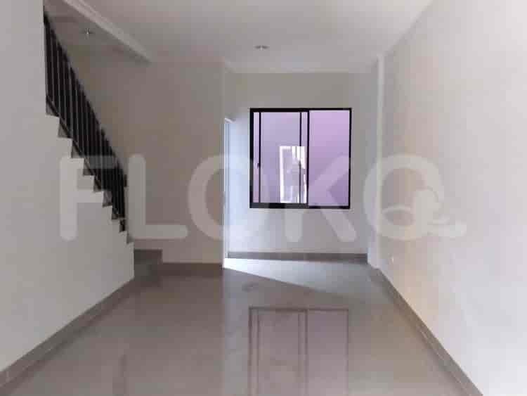 212 sqm, shophouse for rent in Gading Soho Sedayu City, Kelapa Gading - RKRad8 4