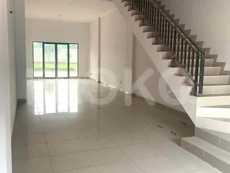 268 sqm, shophouse for rent in Sedayu City, Kelapa Gading - RKRda7 2