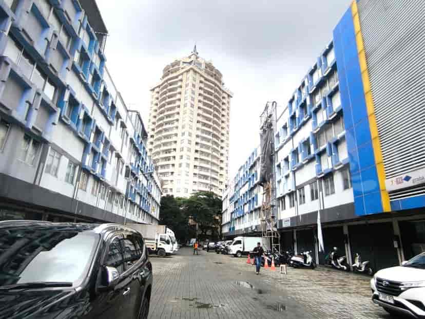 Disewakan Ruko Luas 288 m2 di Boulevard Raya, Kelapa Gading 1