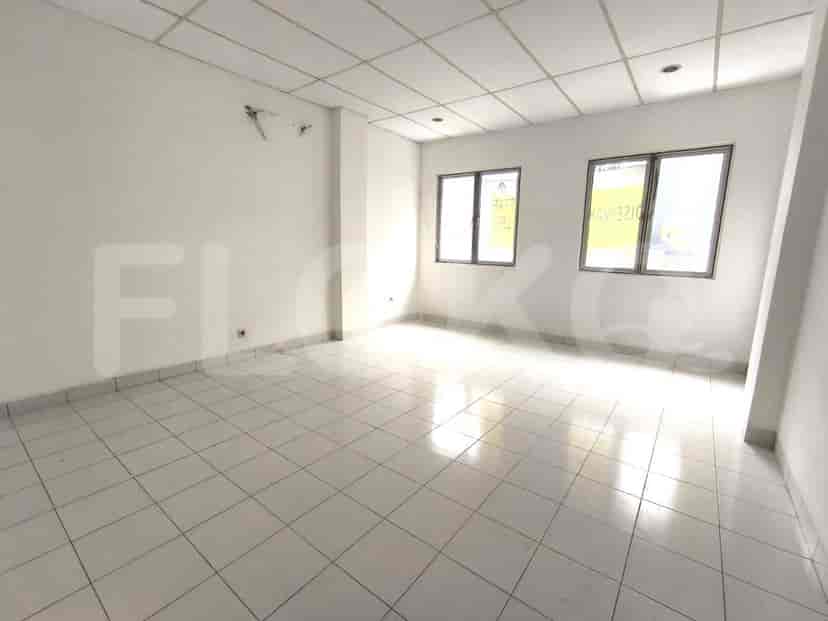 Disewakan Ruko Luas 288 m2 di Boulevard Raya, Kelapa Gading 3