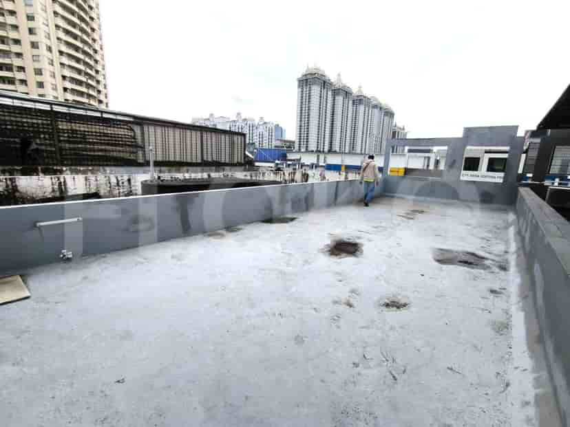 Disewakan Ruko Luas 288 m2 di Boulevard Raya, Kelapa Gading 4