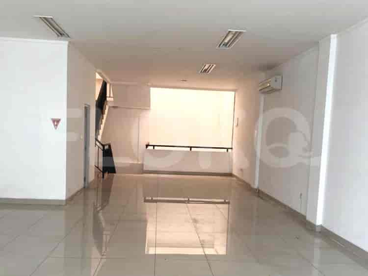 408 sqm, shophouse for rent in Graha Boulevard Timur, Kelapa Gading - RKRed9 3