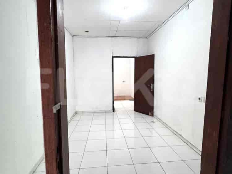 Disewakan Ruko Luas 300 m2 di Jl. Bangka, Kemang - RKRfc0 11