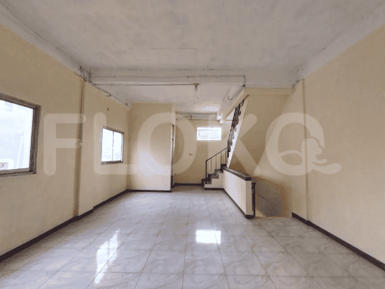212 sqm, shophouse for rent in Kemayoran, Kemayoran - RKR91a 1
