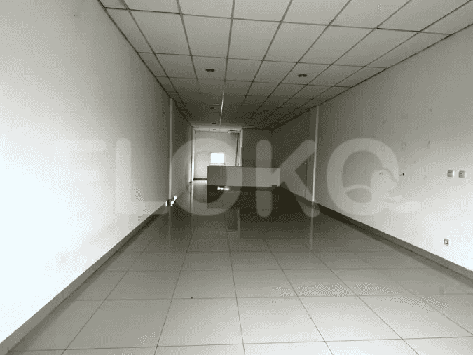 216 sqm, shophouse for rent in Lebak Bulus Raya, Lebak Bulus - RKRf69 1
