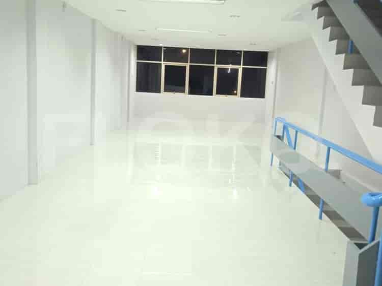 235 sqm, shophouse for rent in Meruya Intercon Plaza, Meruya - RKRc61 4