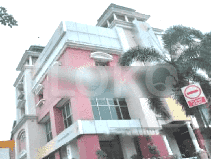 390 sqm, shophouse for rent in Margaguna Raya, Pondok Indah - RKR24b 2