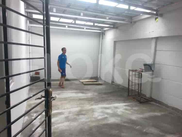 228 sqm, shophouse for rent in Raya Boulevard Permata Medang, Tangerang - RKR0df 4