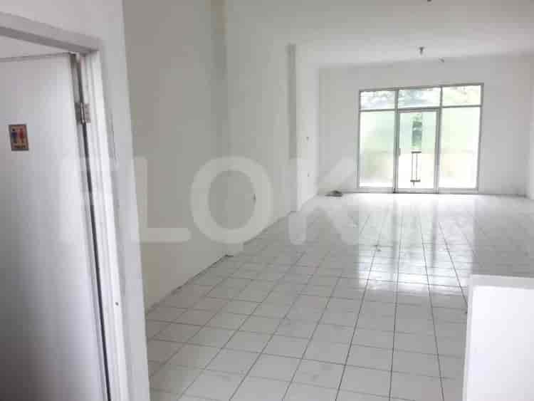 228 sqm, shophouse for rent in Raya Boulevard Permata Medang, Tangerang - RKR0df 5