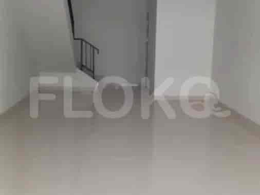 162 sqm, shophouse for rent in Maggiore Junction, Tangerang - RKRa9c 2