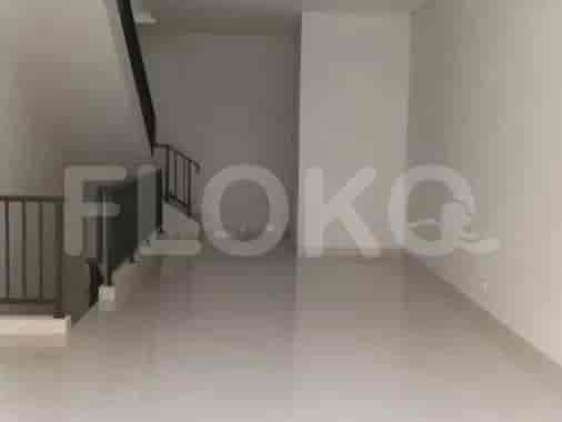 162 sqm, shophouse for rent in Tangerang Raya, Tangerang - RKRbde 4