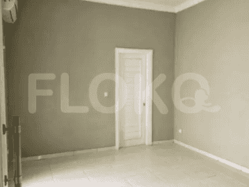 Disewakan Rumah 3 BR, Luas 167 m2 di Alam Sutera - Tangerang Banten, Alam Sutera - RHA670 4