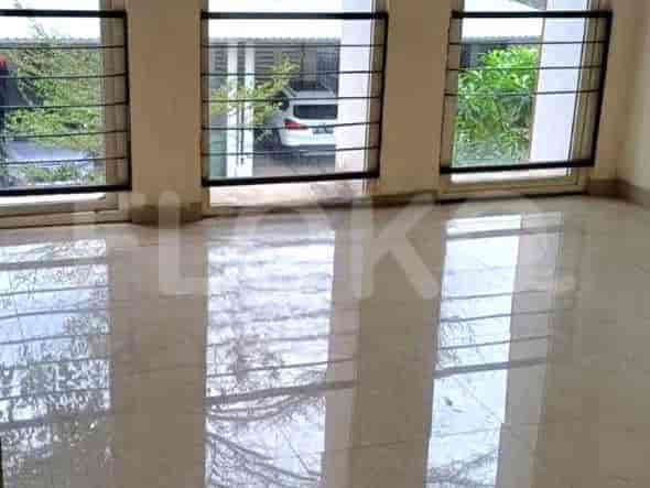 Disewakan Rumah 4 BR, Luas 249 m2 di Sutera Orlanda, Alam Sutera - RHA101 5