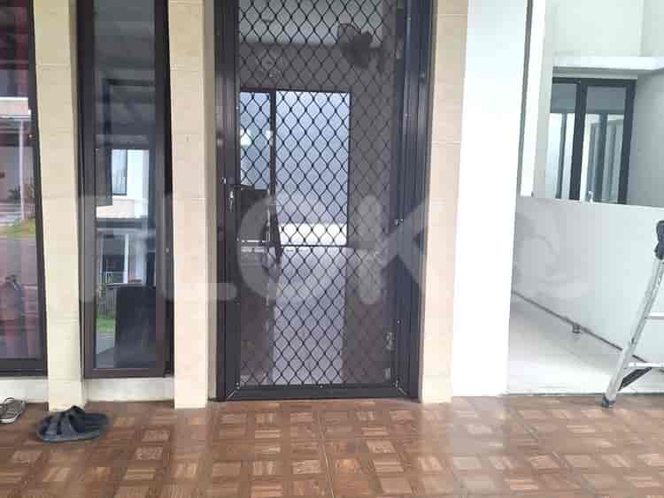 Disewakan Rumah 3 BR, Luas 112 m2 di Eminent, BSD - RHA336 1