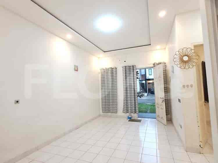 Disewakan Rumah 3 BR, Luas 90 m2 di Golden Viena, BSD - RHAc63 2