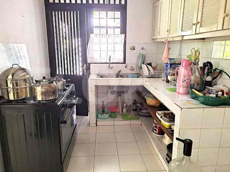 Disewakan Rumah 3 BR, Luas 100 m2 di Kemang Pratama 1, Bekasi - RHA8a8 11