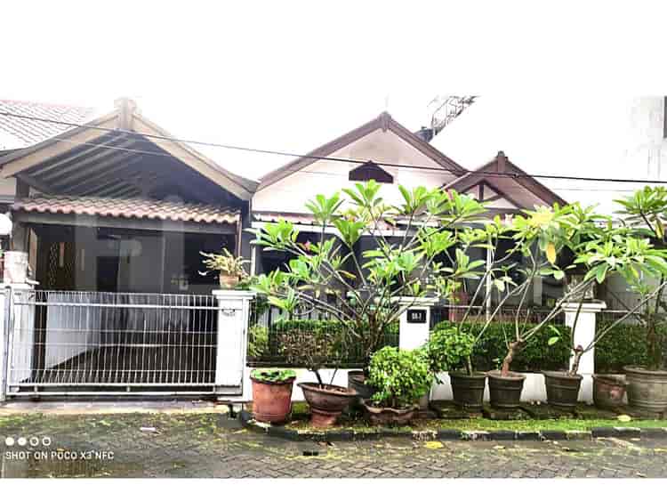 Disewakan Rumah 3 BR, Luas 100 m2 di Kemang Pratama 1, Bekasi - RHA8a8 1