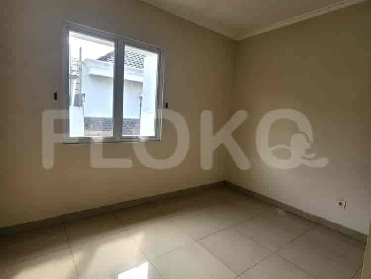 Disewakan Rumah 3 BR, Luas 149 m2 di Cluster Vernonia Summarecon, Bekasi - RHA04a 3
