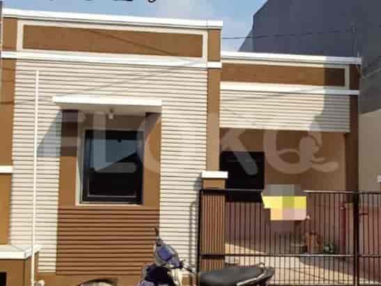 Disewakan Rumah 3 BR, Luas 60 m2 di Harapan Indah, Bekasi - RHA76d 1