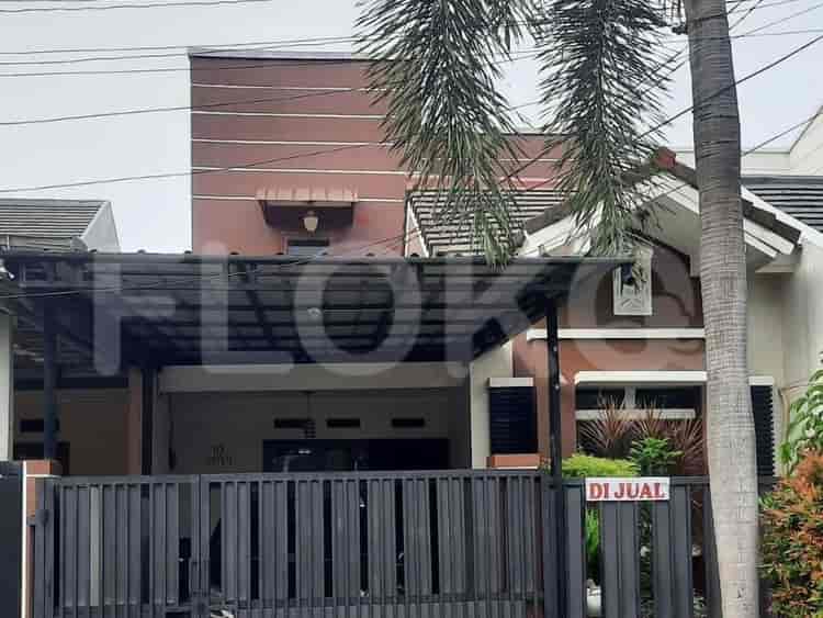 Disewakan Rumah 3 BR, Luas 100 m2 di Cluster Aralia, Harapan Indah, Bekasi - RHAe40 1