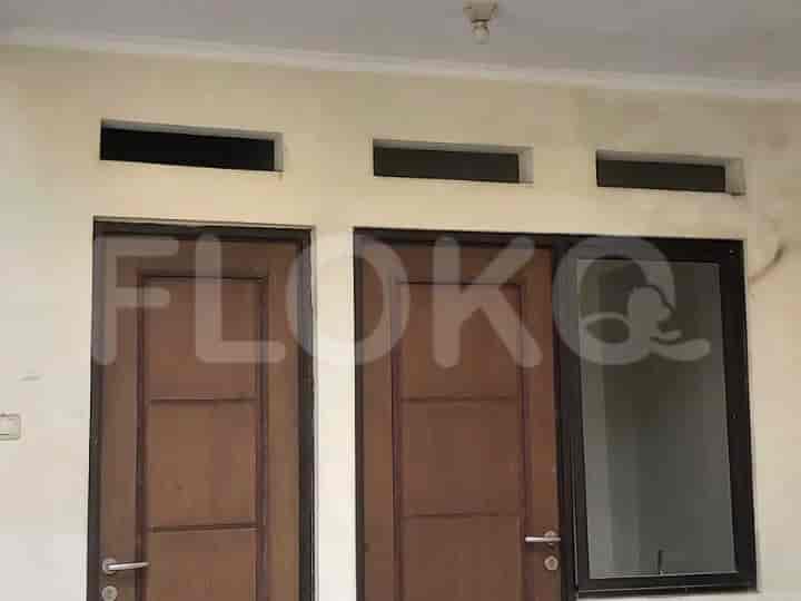 Disewakan Rumah 3 BR, Luas 115 m2 di Cluster Aralia, Bekasi - RHAc10 6