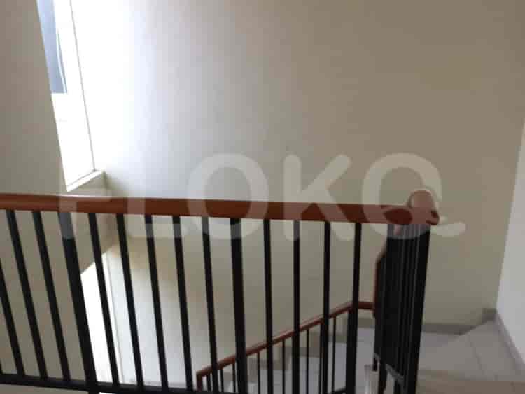 Disewakan Rumah 3 BR, Luas 140 m2 di Harapan Indah, Bekasi - RHAdb0 4