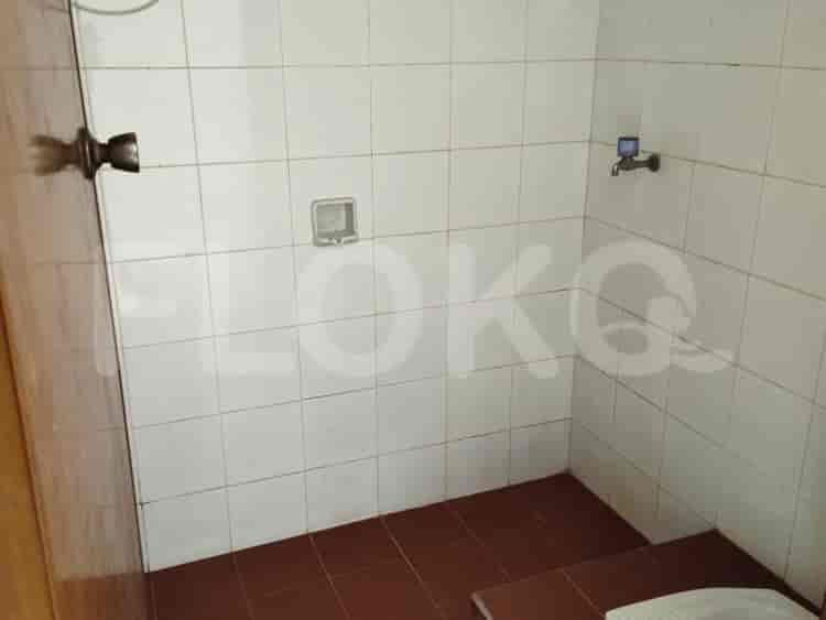 Disewakan Rumah 3 BR, Luas 150 m2 di Kemang Pratama, Bekasi - RHAd07 17