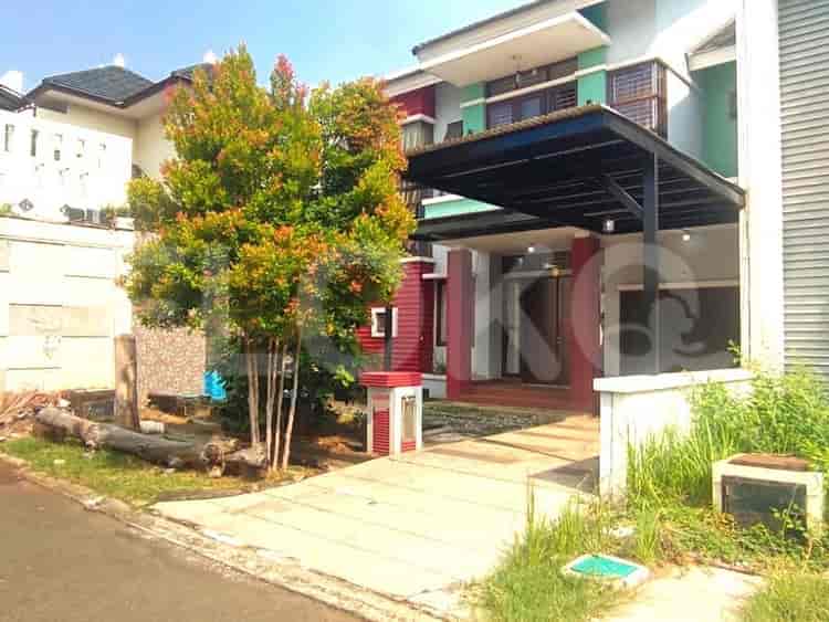 Disewakan Rumah 3 BR, Luas 200 m2 di Harapan Indah, Bekasi - RHA395 1