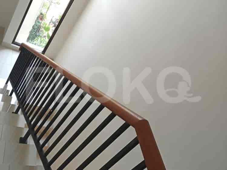 Disewakan Rumah 3 BR, Luas 200 m2 di Cluster Asera Harapan Indah, Bekasi - RHAa22 4