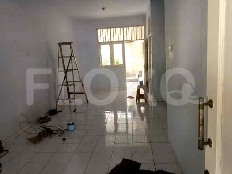 100 sqm, 2 BR house for rent in Galaxy, Bekasi Selatan - RHA4e9 3