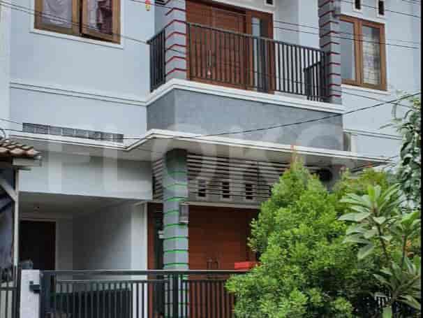 200 sqm, 3 BR house for rent in Pulo Sirih, Galaxy, Bekasi Selatan - RHA5da 2