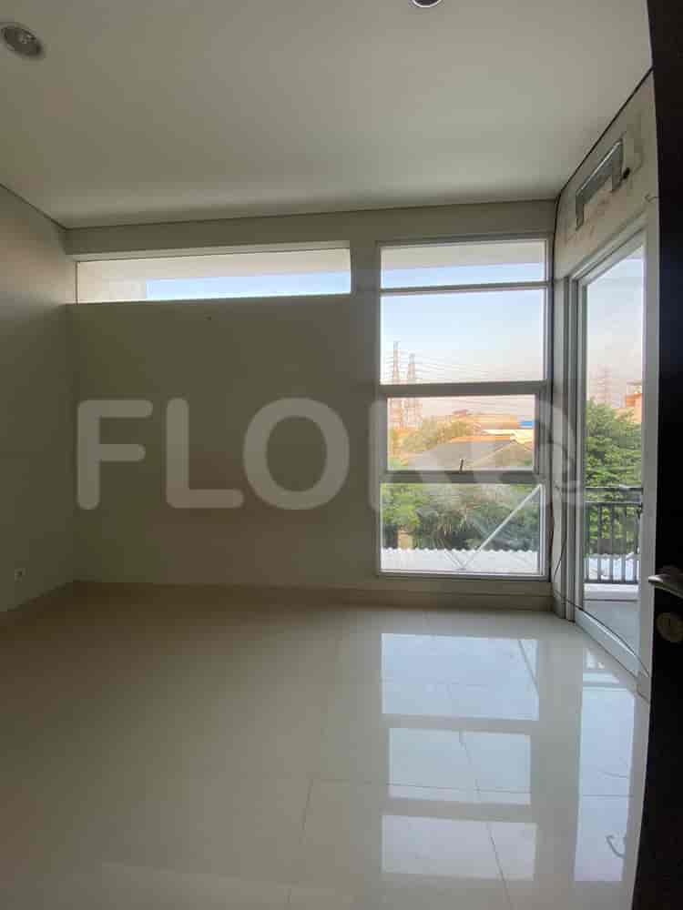 88 sqm, 3 BR house for rent in Cluster Allura 2 Caman, Bekasi Selatan - RHA029 7