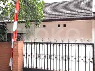 Disewakan Rumah 4 BR, Luas 90 m2 di Bendungan Hilir jakarta Pusat, Bendungan Hilir - RHAdbb 4
