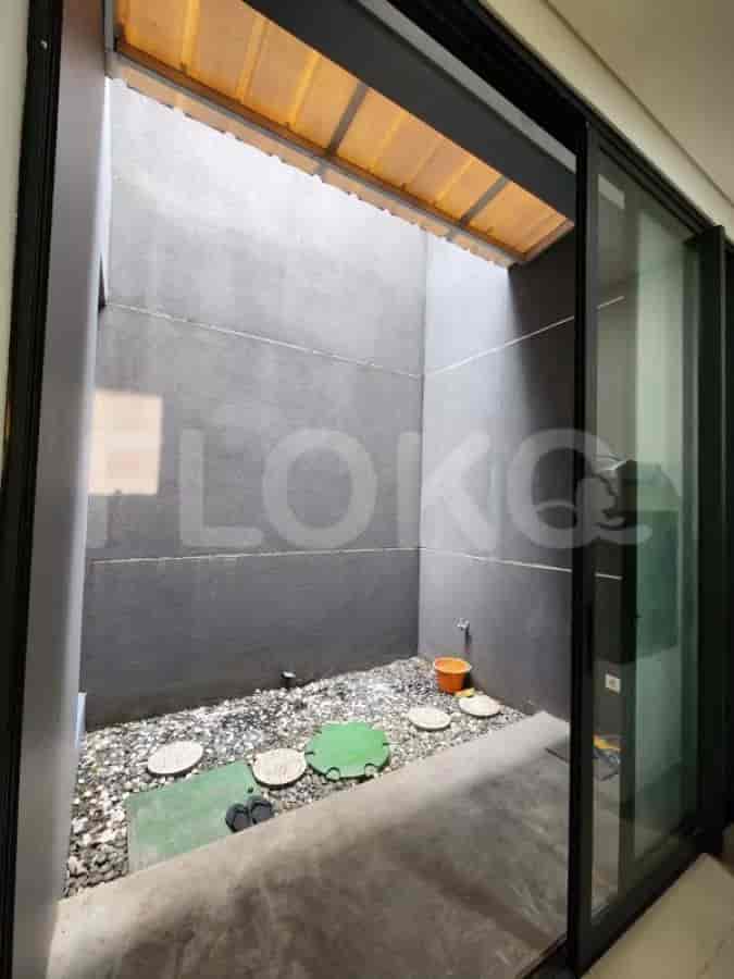 Disewakan Rumah 3 BR, Luas 89 m2 di Discovery Bintaro Jaya, Bintaro - RHA054 8