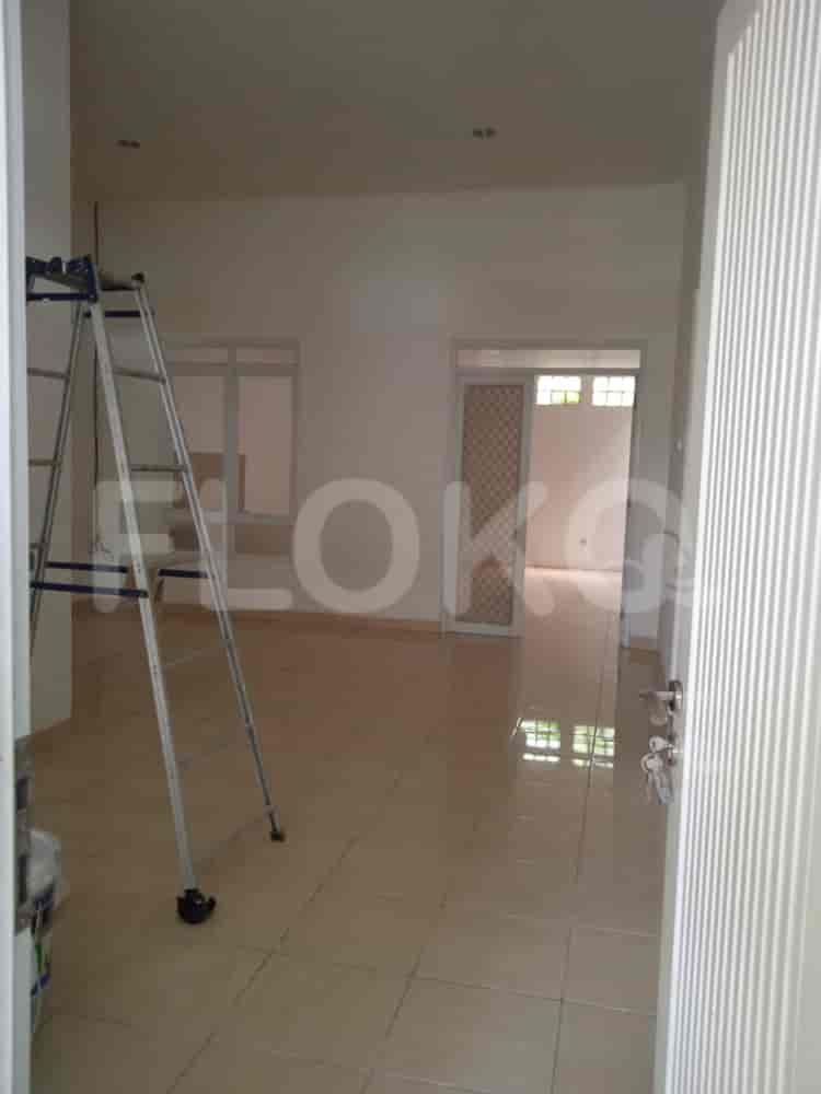 Disewakan Rumah 2 BR, Luas 90 m2 di Kemang Indah Regency, Bogor - RHAa70 4