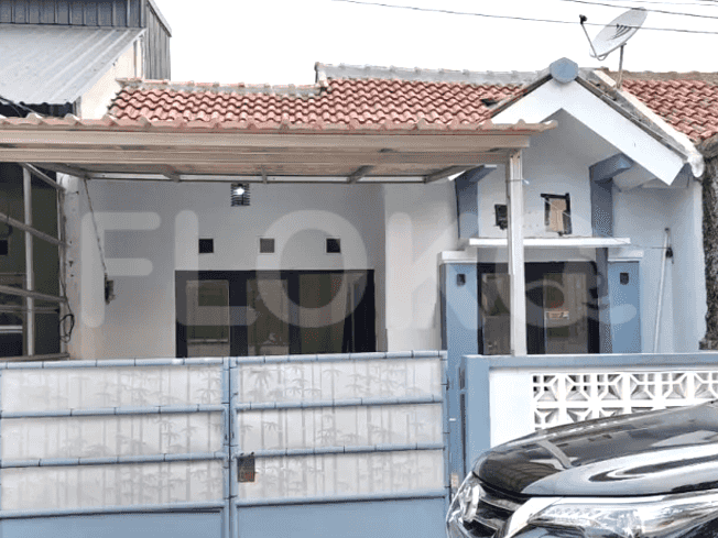 Disewakan Rumah 2 BR, Luas 55 m2 di Jalan Duta Bumi, Cakung - RHA8f0 1