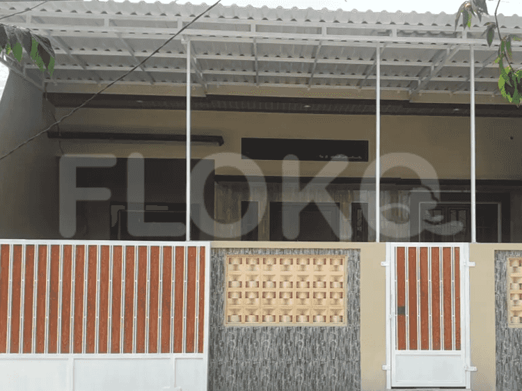 Disewakan Rumah 2 BR, Luas 90 m2 di Taman Harapan baru Raya, Cakung - RHA161 1
