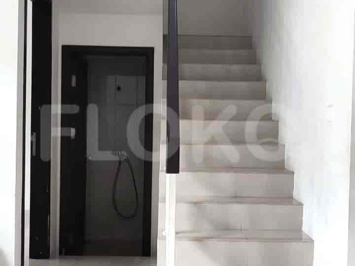 Disewakan Rumah 4 BR, Luas 123 m2 di JGC Cluster North, Cakung - RHA7c0 3