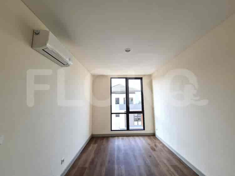Disewakan Rumah 4 BR, Luas 156 m2 di Jakarta Garden City, Cakung - RHAe8b 9