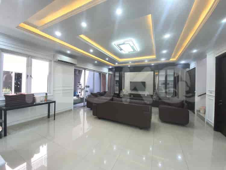 Disewakan Rumah 5 BR, Luas 181 m2 di Cluster D' Banyan Jakarta Garden City, Cakung - RHA07a 2