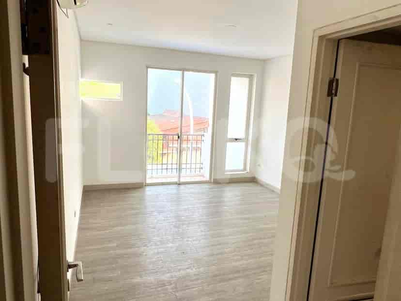 RHAdea | Detached House for Rent in Kamal Muara with Carport, 2 Floors 13