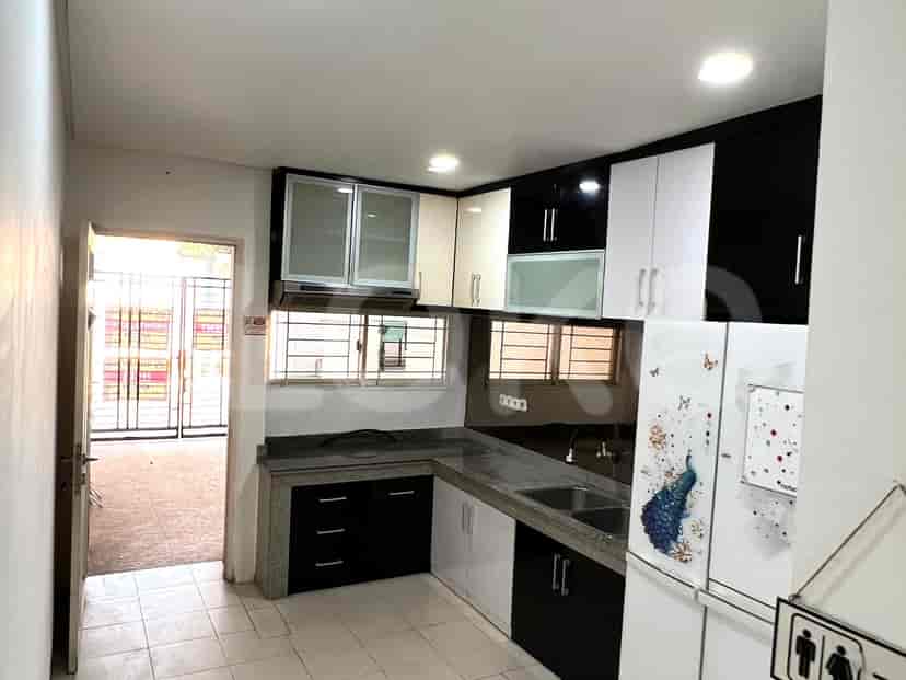RHAdea | Detached House for Rent in Kamal Muara with Carport, 2 Floors 17