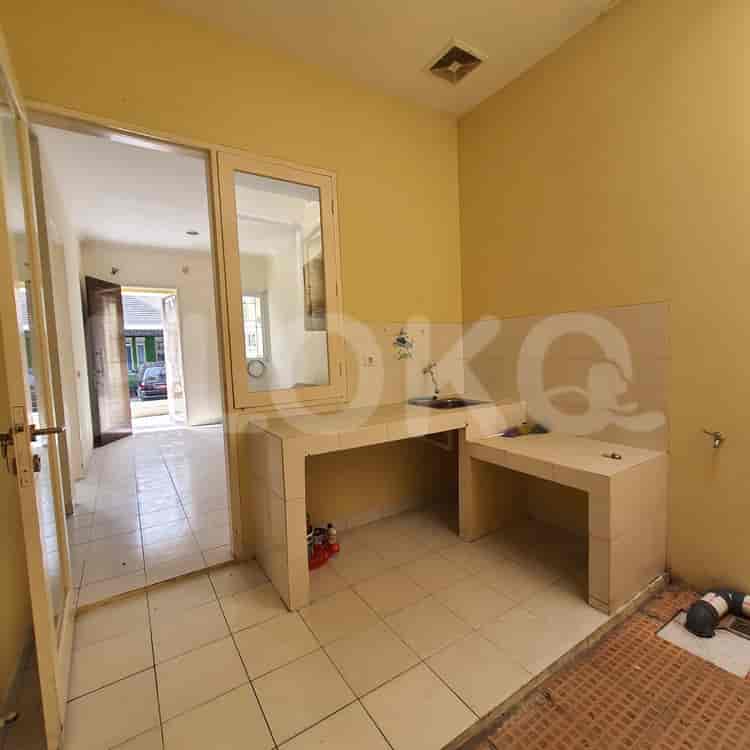 Disewakan Rumah 2 BR, Luas 45 m2 di Legenda Wisata, Cibubur - RHA2ea 7
