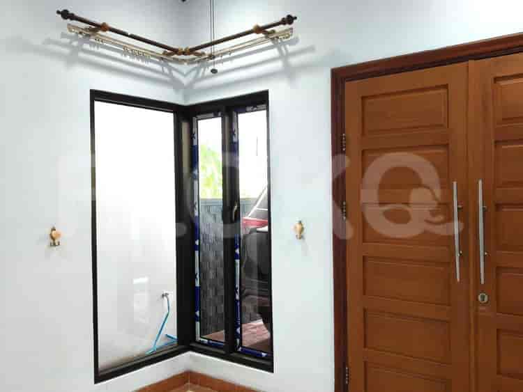 Disewakan Rumah 3 BR, Luas 168 m2 di Munjul, Cibubur - RHA3df 4
