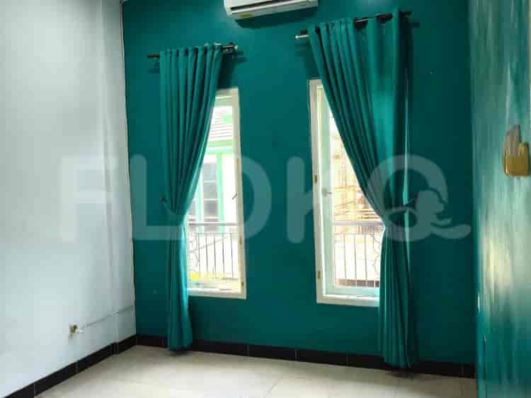 Disewakan Rumah 3 BR, Luas 168 m2 di Munjul, Cibubur - RHA3df 5