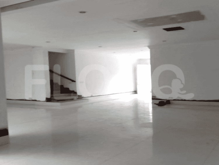 Disewakan Rumah 3 BR, Luas 400 m2 di Jl Cipayung, Cibubur - RHAb85 2