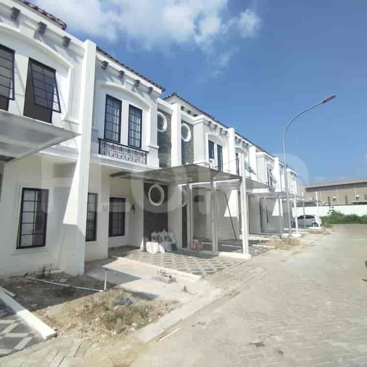 Disewakan Rumah 2 BR, Luas 43 m2 di Cluster Sevila Jababek, Cikarang - RHA283 4