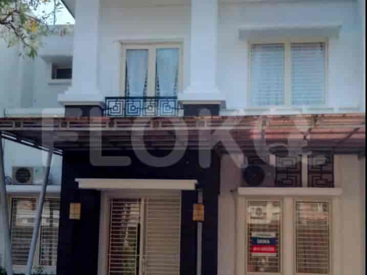 Disewakan Rumah 3 BR, Luas 144 m2 di Ambrosia Lippo, Cikarang - RHA5aa 3