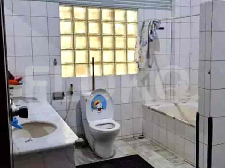 Disewakan Rumah 7 BR, Luas 500 m2 di Jl Intan Cilandak, Cilandak - RHA97e 6