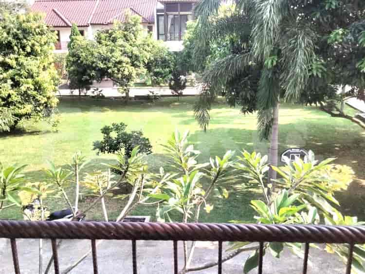 Disewakan Rumah 3 BR, Luas 175 m2 di Cinere, Cinere - RHA1c5 13